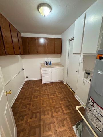 9458 Woodcrest Drive, Shreveport, LA 71118