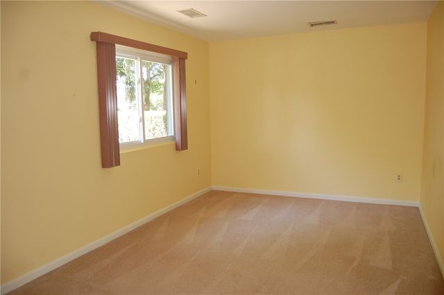 571 Pocasset Court, Warwick, RI 02886