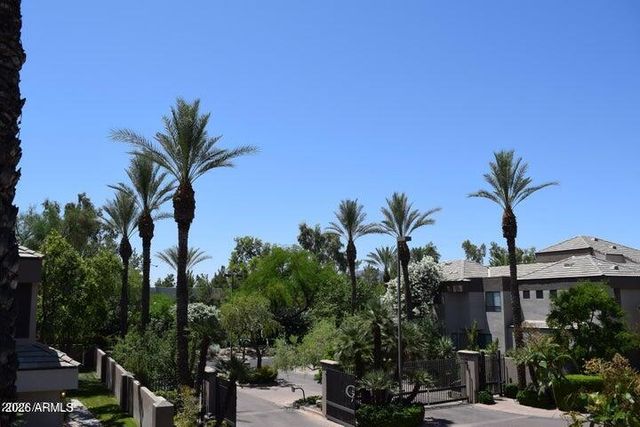 7400 E GAINEY CLUB Drive 114, Scottsdale, AZ 85258