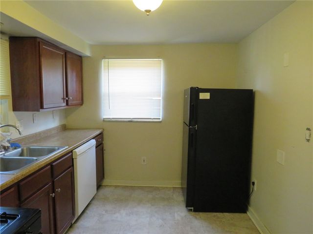 23 Frankwood Rd, Penn Hills, PA 15235