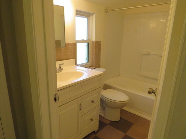 23 Frankwood Rd, Penn Hills, PA 15235