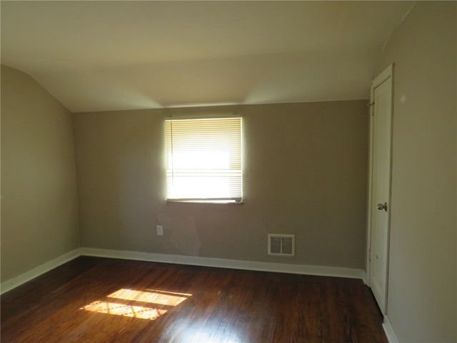 23 Frankwood Rd, Penn Hills, PA 15235