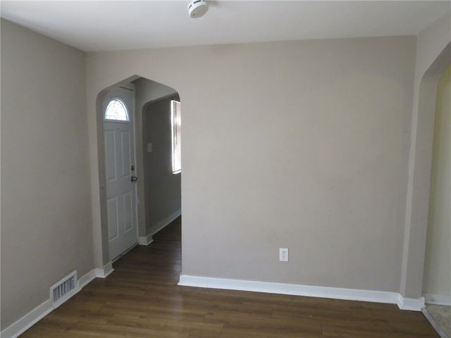 23 Frankwood Rd, Penn Hills, PA 15235