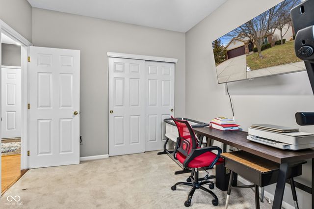 596 Burr Oak Drive, Carmel, IN 46032