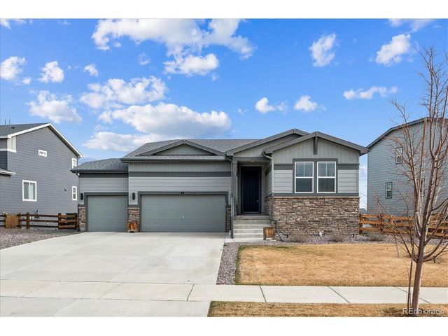 49 Morgan Cir S, Erie, CO 80516
