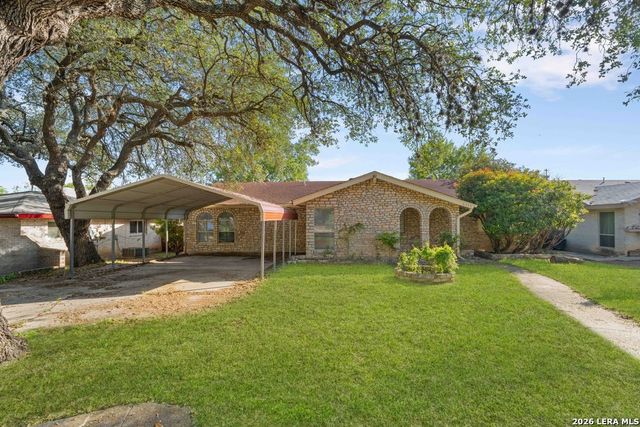 6323 Forest Bnd, San Antonio, TX 78240