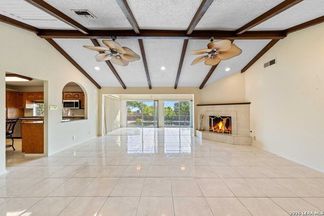 6323 Forest Bnd, San Antonio, TX 78240