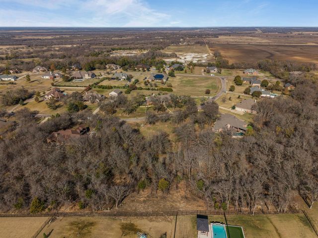 109 Falls Creek Lane, Gunter, TX 75058
