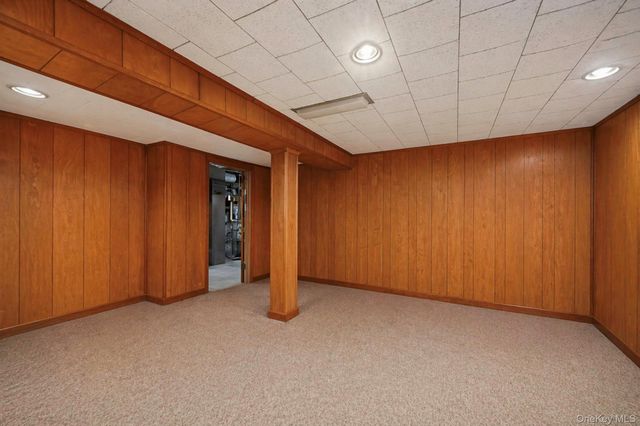 1010 Bay 25th Street, Far Rockaway, NY 11691