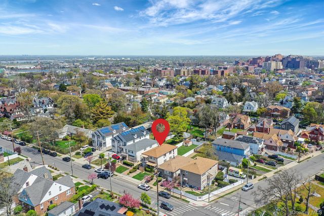1010 Bay 25th Street, Far Rockaway, NY 11691