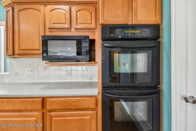 1940 Porpoise Street, Merritt Island, FL 32952