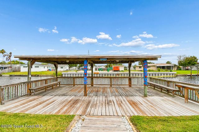 1940 Porpoise Street, Merritt Island, FL 32952
