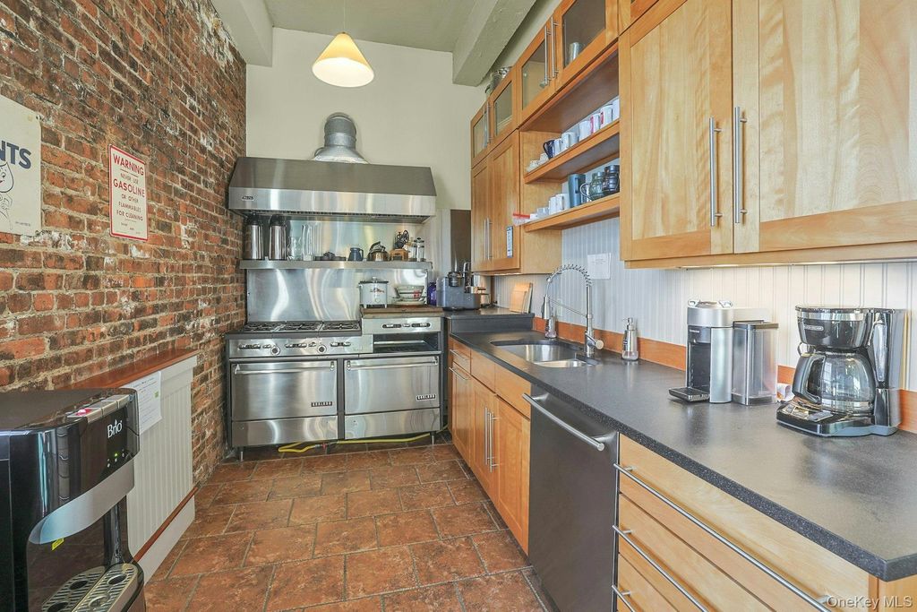 38 High Avenue 4-2, Nyack, NY 10960 — photo 5