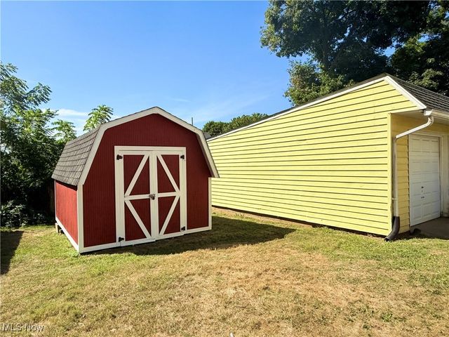 3040 13th Street SW, Canton, OH 44710