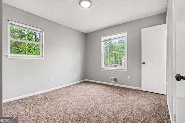 7788 Marabou Lane, Riverdale, GA 30274