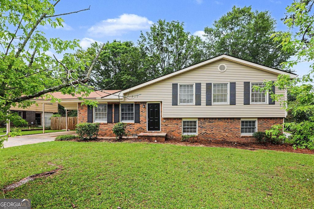 7788 Marabou Lane, Riverdale, GA 30274