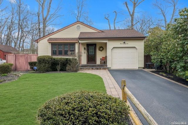 171 Tyler Avenue, Miller Place, NY 11764