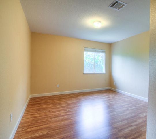 8701 Corran Ferry DR, Austin, TX 78749