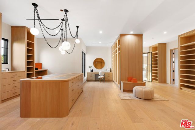 5345 Encino Avenue, Encino (los Angeles), CA 91316