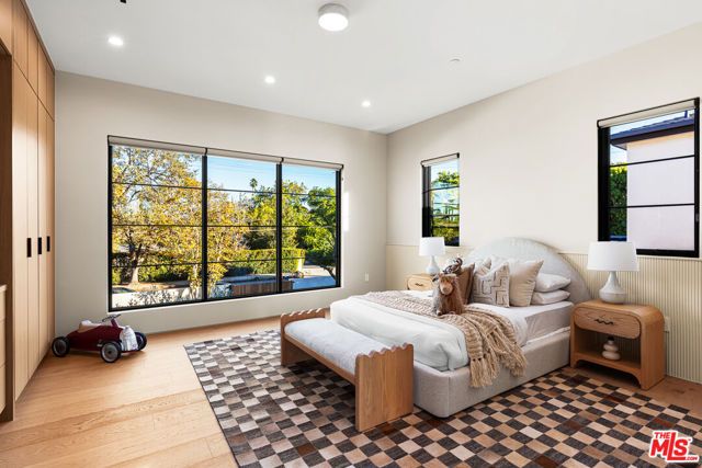 5345 Encino Avenue, Encino (los Angeles), CA 91316