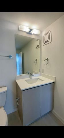 5587 MILLENIA PARK BOULEVARD 424, Orlando, FL 32839