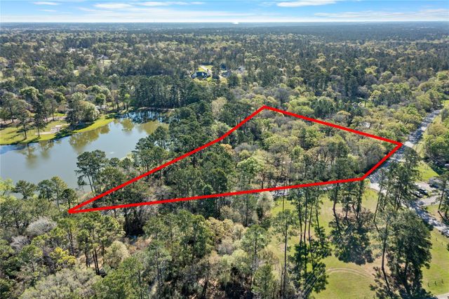 19739 E Lakeshore Drive, Magnolia, TX 77355