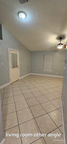 7831 Stallworth Ln, Pensacola, FL 32526