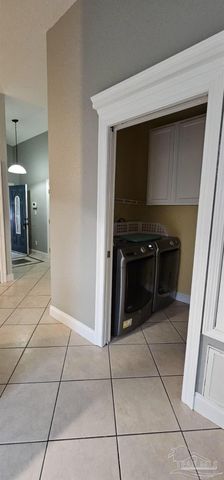 7831 Stallworth Ln, Pensacola, FL 32526