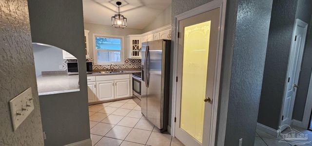 7831 Stallworth Ln, Pensacola, FL 32526