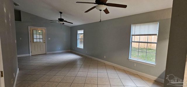 7831 Stallworth Ln, Pensacola, FL 32526