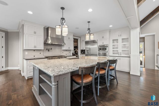 9004 E Torrey Pine Cir Circle, Sioux Falls, SD 57110
