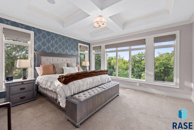 9004 E Torrey Pine Cir Circle, Sioux Falls, SD 57110