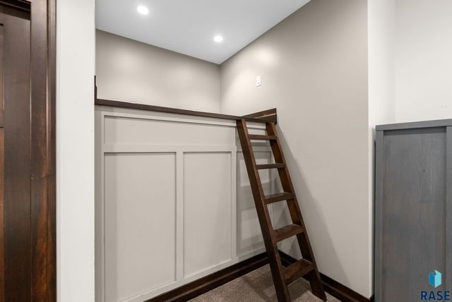 9004 E Torrey Pine Cir Circle, Sioux Falls, SD 57110