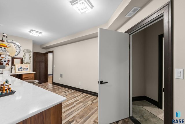 9004 E Torrey Pine Cir Circle, Sioux Falls, SD 57110