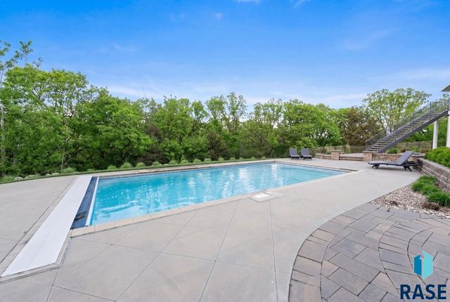 9004 E Torrey Pine Cir Circle, Sioux Falls, SD 57110