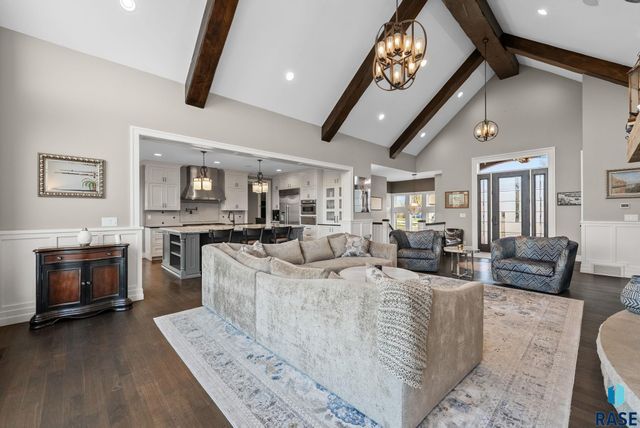 9004 E Torrey Pine Cir Circle, Sioux Falls, SD 57110