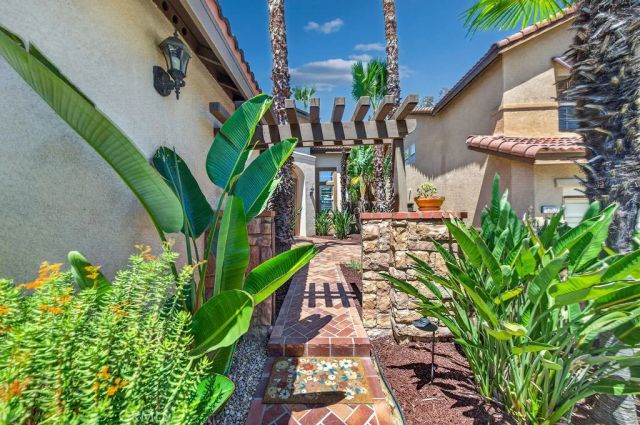 43683 Altamura Court, Temecula, CA 92592