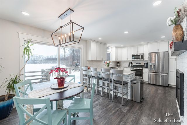 8610 Dygert Drive, Alto, MI 49302