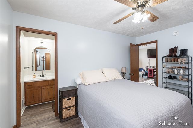 8610 Dygert Drive, Alto, MI 49302