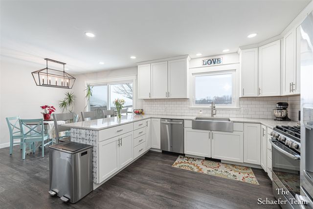 8610 Dygert Drive, Alto, MI 49302