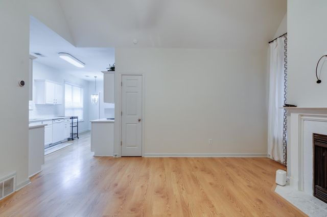 1415 DOWN RIVER DR, Memphis, TN 38103