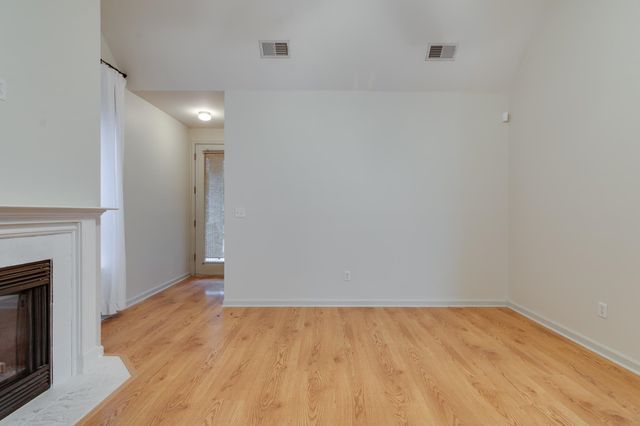 1415 DOWN RIVER DR, Memphis, TN 38103