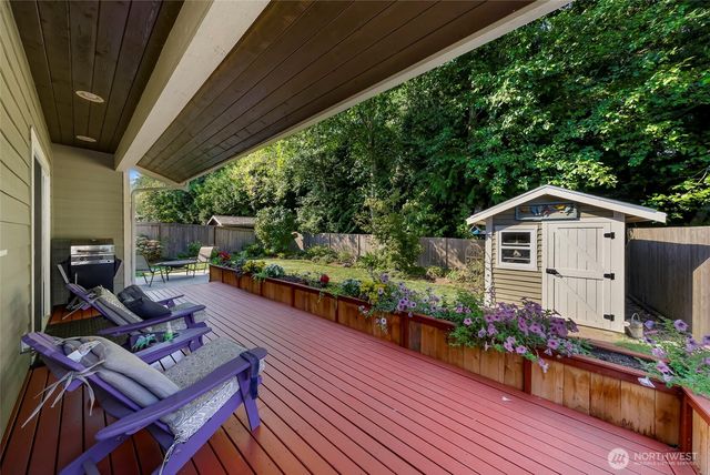 2646 Lochcarron Drive, Ferndale, WA 98248