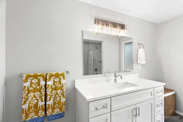 14218 SE 163rd Place, Renton, WA 98058