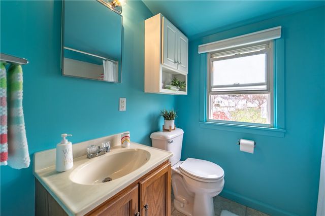 24 Masthead Way, Henrietta, NY 14622