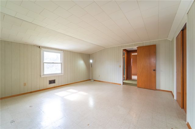 24 Masthead Way, Henrietta, NY 14622