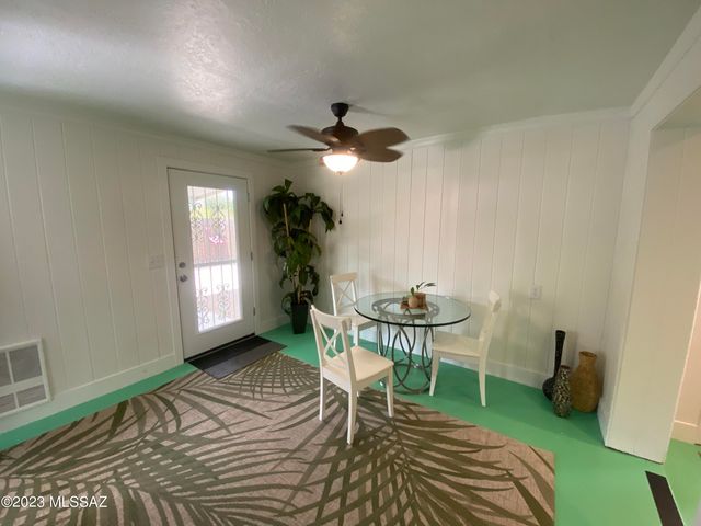 2231 N Swan Road, Tucson, AZ 85712