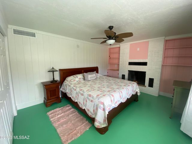 2231 N Swan Road, Tucson, AZ 85712