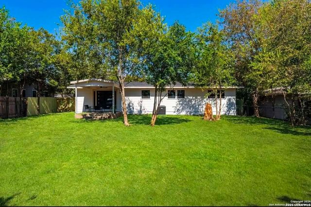 741 PERRYMAN ST, New Braunfels, TX 78130