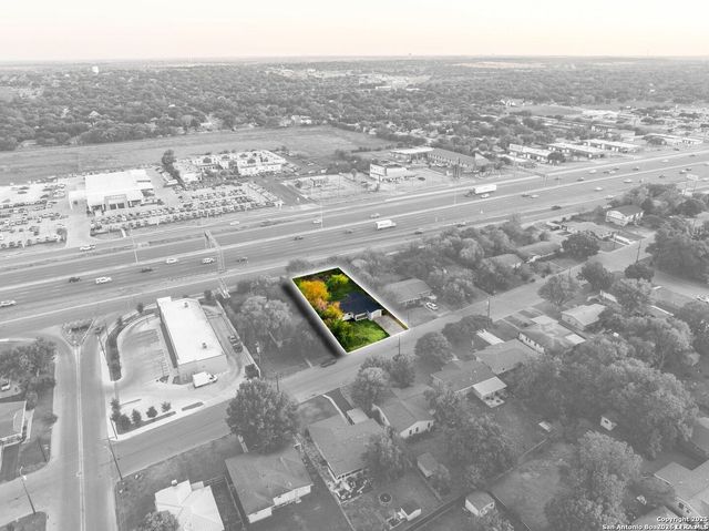 741 PERRYMAN ST, New Braunfels, TX 78130